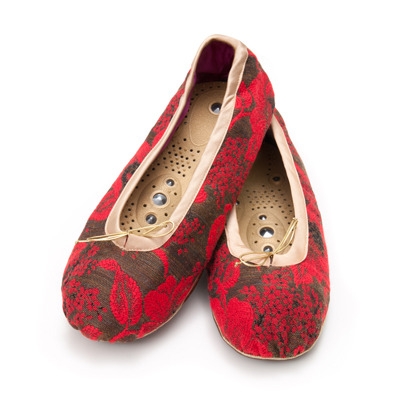 holistic-silk-ladies-slippers-scarlet