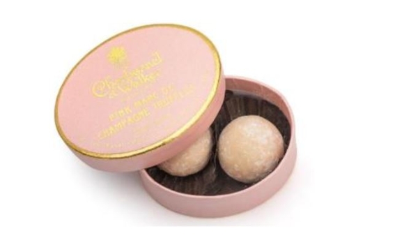 charbonnel-et-walker-pink-marc-de-champagne-truffles-oval-box
