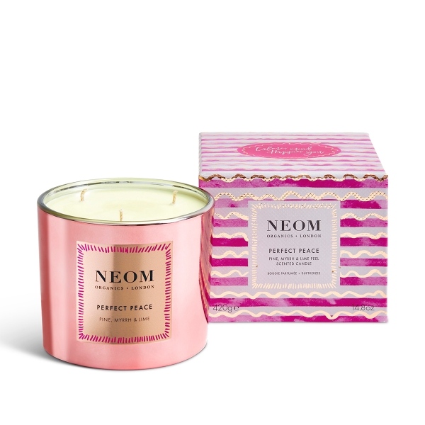 neom-luxury-candle-perfect-peace-christmas-2021
